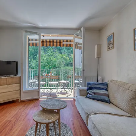 Les Aigues Marines-72 By Interhome